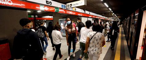 donne bocchinare|Sesso orale in metropolitana .